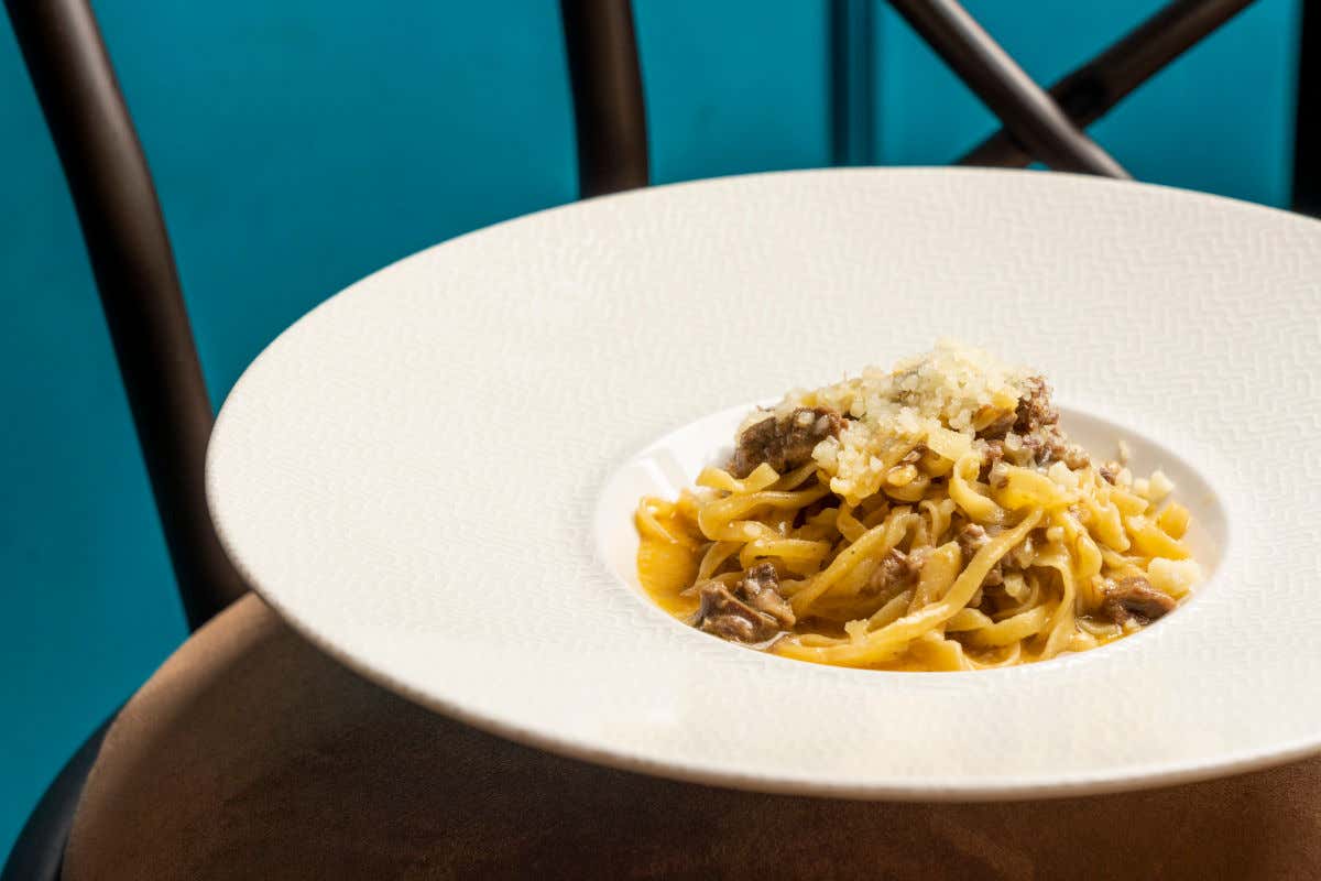 Da Manco niente superfluo qui cucina diretta e lineare